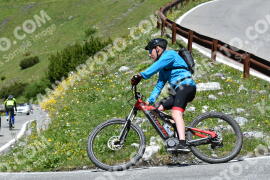 Photo #2191838 | 25-06-2022 13:14 | Passo Dello Stelvio - Waterfall curve BICYCLES