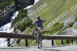 Foto #3132079 | 17-06-2023 16:25 | Passo Dello Stelvio - Waterfall Kehre BICYCLES