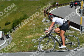 Foto #4040168 | 23-08-2023 12:00 | Passo Dello Stelvio - Waterfall Kehre BICYCLES