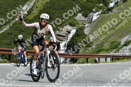 Photo #2202395 | 27-06-2022 10:18 | Passo Dello Stelvio - Waterfall curve BICYCLES
