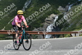 Photo #2359931 | 20-07-2022 10:04 | Passo Dello Stelvio - Waterfall curve BICYCLES