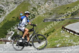 Photo #2409422 | 26-07-2022 10:55 | Passo Dello Stelvio - Waterfall curve BICYCLES