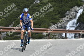 Photo #3123472 | 17-06-2023 09:56 | Passo Dello Stelvio - Waterfall curve BICYCLES