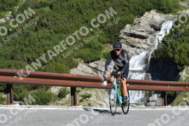 Photo #2620621 | 13-08-2022 10:02 | Passo Dello Stelvio - Waterfall curve BICYCLES