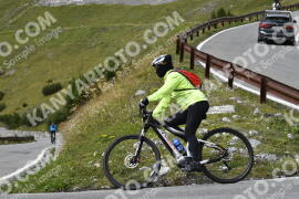Fotó #2814473 | 04-09-2022 15:07 | Passo Dello Stelvio - Vízesés kanyar Bicajosok