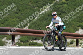 Photo #2368889 | 22-07-2022 10:48 | Passo Dello Stelvio - Waterfall curve BICYCLES
