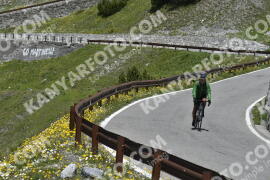 Fotó #3358084 | 05-07-2023 12:46 | Passo Dello Stelvio - Vízesés kanyar Bicajosok