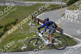 Fotó #2779545 | 29-08-2022 14:44 | Passo Dello Stelvio - Vízesés kanyar Bicajosok