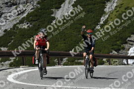 Foto #3822393 | 11-08-2023 13:18 | Passo Dello Stelvio - Waterfall Kehre BICYCLES