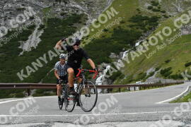 Photo #2461383 | 31-07-2022 11:29 | Passo Dello Stelvio - Waterfall curve BICYCLES