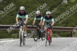 Photo #3199335 | 23-06-2023 11:29 | Passo Dello Stelvio - Waterfall curve BICYCLES