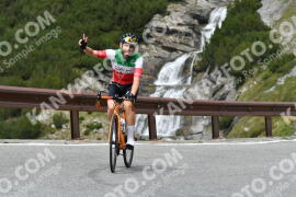 Photo #2682936 | 17-08-2022 12:32 | Passo Dello Stelvio - Waterfall curve BICYCLES