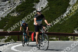 Photo #2713834 | 22-08-2022 13:34 | Passo Dello Stelvio - Waterfall curve BICYCLES