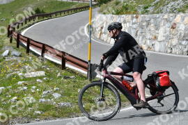Photo #2356878 | 19-07-2022 15:31 | Passo Dello Stelvio - Waterfall curve BICYCLES