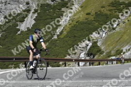 Photo #2738881 | 25-08-2022 11:09 | Passo Dello Stelvio - Waterfall curve BICYCLES