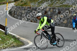Photo #2689675 | 20-08-2022 11:24 | Passo Dello Stelvio - Waterfall curve BICYCLES