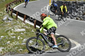 Photo #2718753 | 23-08-2022 11:43 | Passo Dello Stelvio - Waterfall curve BICYCLES