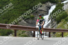 Photo #4105058 | 31-08-2023 15:45 | Passo Dello Stelvio - Waterfall curve BICYCLES
