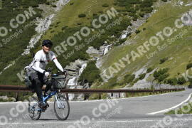 Photo #2718848 | 23-08-2022 11:38 | Passo Dello Stelvio - Waterfall curve BICYCLES