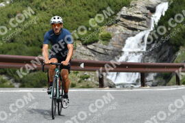 Photo #2178818 | 24-06-2022 10:27 | Passo Dello Stelvio - Waterfall curve BICYCLES