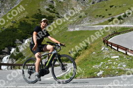 Photo #2547388 | 08-08-2022 14:44 | Passo Dello Stelvio - Waterfall curve BICYCLES