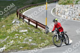 Photo #2361275 | 20-07-2022 14:53 | Passo Dello Stelvio - Waterfall curve BICYCLES