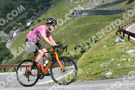 Photo #2360120 | 20-07-2022 10:22 | Passo Dello Stelvio - Waterfall curve BICYCLES