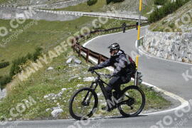 Photo #2720760 | 23-08-2022 13:28 | Passo Dello Stelvio - Waterfall curve BICYCLES