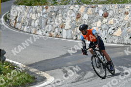 Photo #2242200 | 06-07-2022 16:00 | Passo Dello Stelvio - Waterfall curve BICYCLES