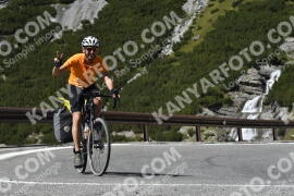 Photo #2742728 | 25-08-2022 13:23 | Passo Dello Stelvio - Waterfall curve BICYCLES