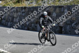 Photo #2783942 | 30-08-2022 10:05 | Passo Dello Stelvio - Waterfall curve BICYCLES