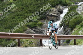 Photo #2205588 | 29-06-2022 11:03 | Passo Dello Stelvio - Waterfall curve BICYCLES
