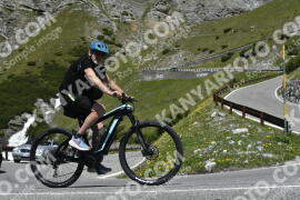 Photo #3240340 | 26-06-2023 12:25 | Passo Dello Stelvio - Waterfall curve BICYCLES