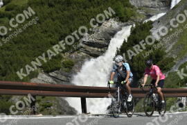 Photo #3243573 | 26-06-2023 10:21 | Passo Dello Stelvio - Waterfall curve BICYCLES
