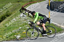 Photo #2159052 | 19-06-2022 10:05 | Passo Dello Stelvio - Waterfall curve BICYCLES