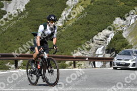 Photo #2751926 | 26-08-2022 10:56 | Passo Dello Stelvio - Waterfall curve BICYCLES