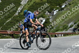 Photo #2183835 | 25-06-2022 09:45 | Passo Dello Stelvio - Waterfall curve BICYCLES