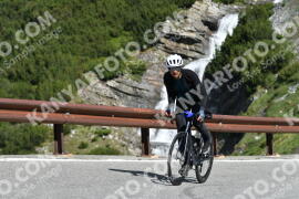 Photo #2207081 | 30-06-2022 10:00 | Passo Dello Stelvio - Waterfall curve BICYCLES