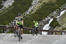 Fotó #3038981 | 03-06-2023 11:23 | Passo Dello Stelvio - Vízesés kanyar Bicajosok