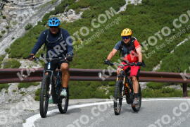 Photo #3926129 | 17-08-2023 10:36 | Passo Dello Stelvio - Waterfall curve BICYCLES