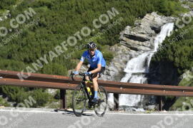 Photo #3540466 | 20-07-2023 10:02 | Passo Dello Stelvio - Waterfall curve BICYCLES