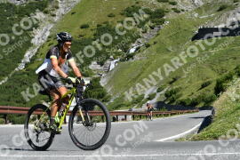 Photo #2317304 | 16-07-2022 09:59 | Passo Dello Stelvio - Waterfall curve BICYCLES