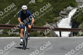Photo #3244284 | 26-06-2023 10:45 | Passo Dello Stelvio - Waterfall curve BICYCLES