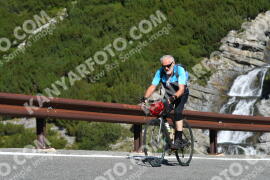 Foto #4035755 | 23-08-2023 10:22 | Passo Dello Stelvio - Waterfall Kehre BICYCLES