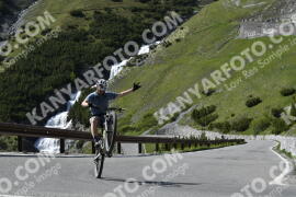 Foto #3132139 | 17-06-2023 16:25 | Passo Dello Stelvio - Waterfall Kehre BICYCLES
