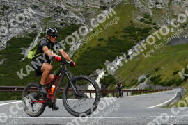Foto #3925330 | 17-08-2023 10:06 | Passo Dello Stelvio - Waterfall Kehre BICYCLES