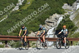 Photo #2605211 | 12-08-2022 10:17 | Passo Dello Stelvio - Waterfall curve BICYCLES