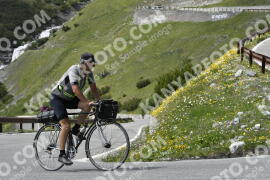 Photo #3286745 | 29-06-2023 15:17 | Passo Dello Stelvio - Waterfall curve BICYCLES