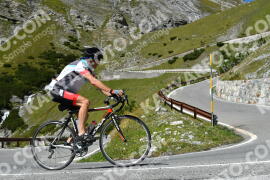 Photo #2701340 | 21-08-2022 14:16 | Passo Dello Stelvio - Waterfall curve BICYCLES