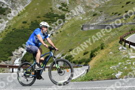 Photo #2543883 | 08-08-2022 11:09 | Passo Dello Stelvio - Waterfall curve BICYCLES